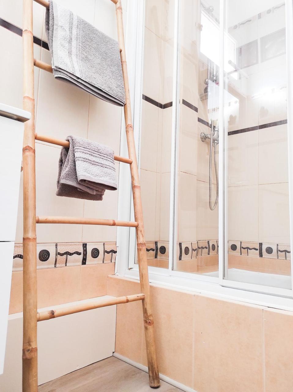 Le Cosy Valcros, Design Et Confort Aix-en-Provence Bagian luar foto